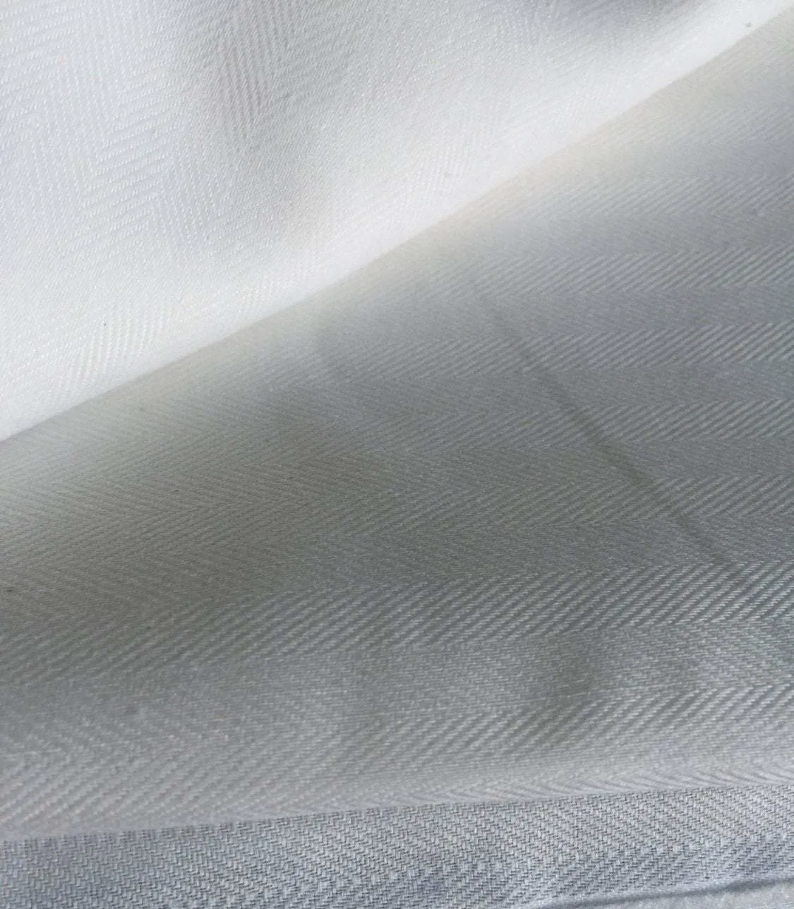 62" PFD White Herringbone Polyester Pocketing Light Woven Fabric By the Yard