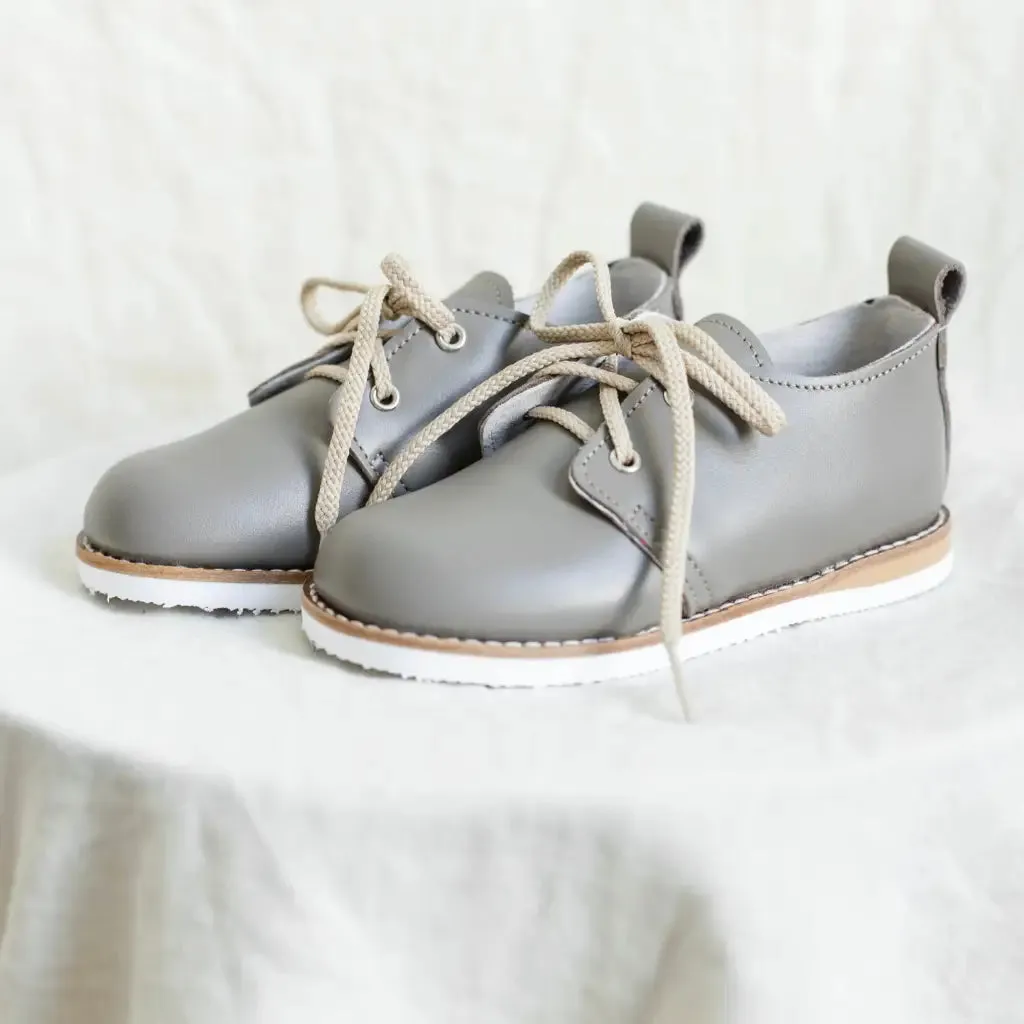 Charlie Oxford - Graphite (Size 6)