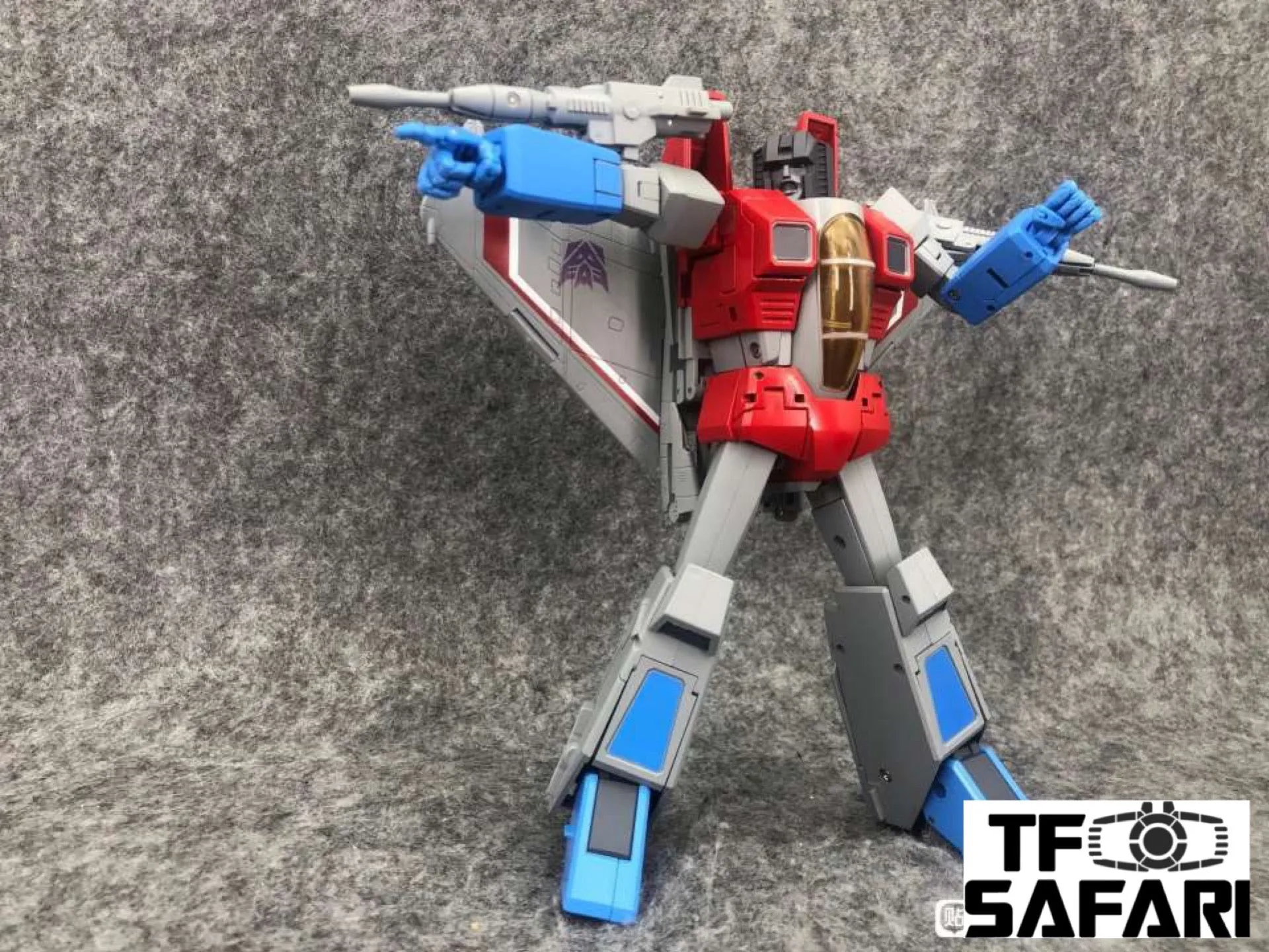 Eagle EG01 EG-01 Not MP52 MP-52 (Upgraded Version Starscream) 25cm / 10"