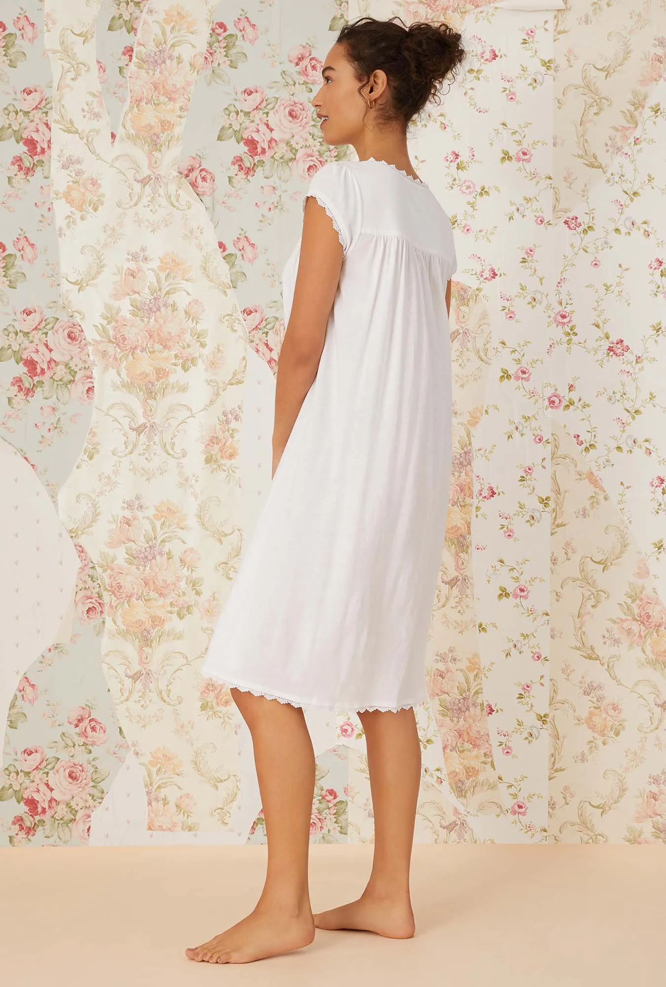 Villa Blanca Waltz Knit Nightgown