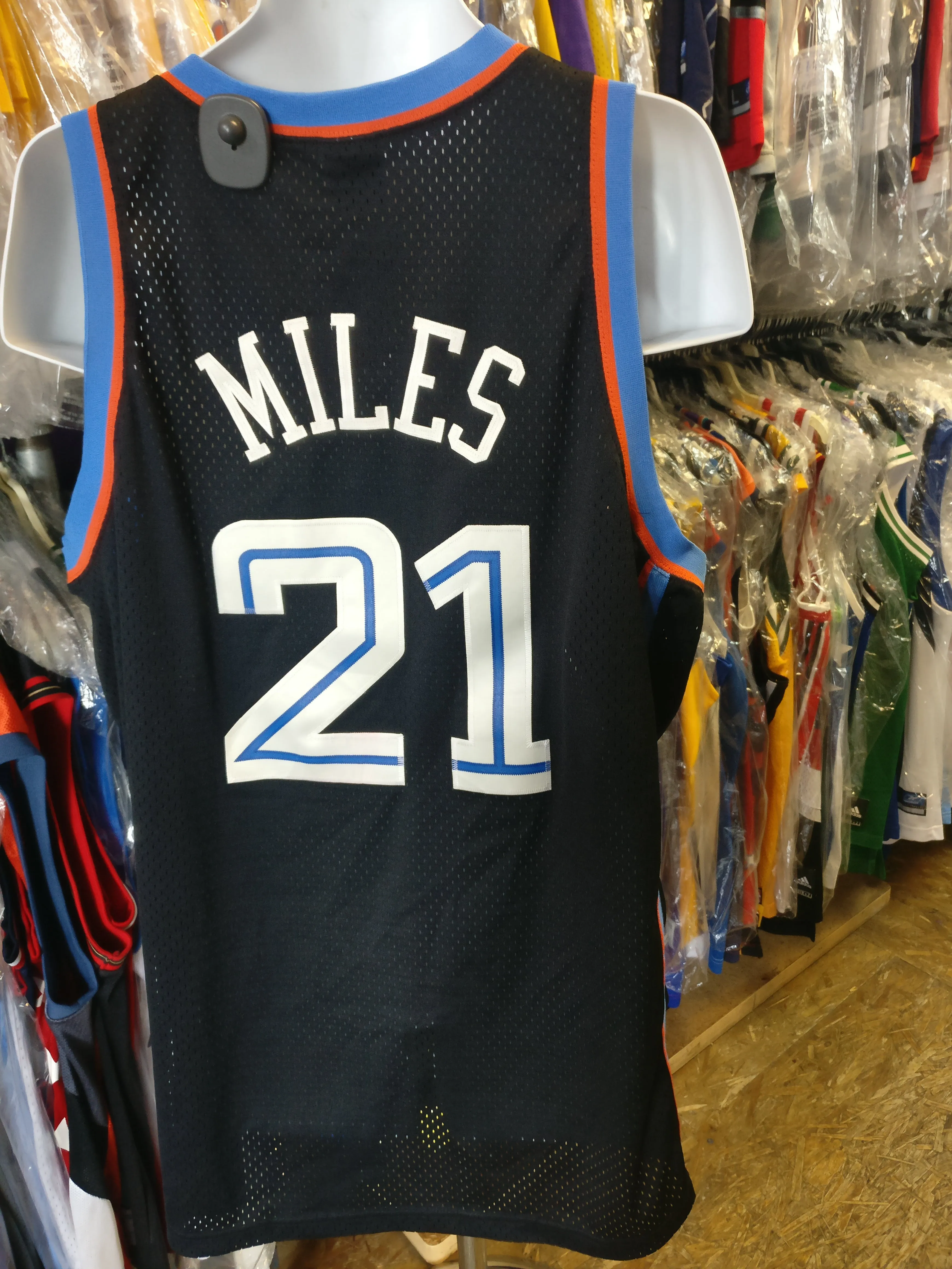 Vintage #21 DARIUS MILES Cleveland Cavaliers NBA Nike Jersey XXL